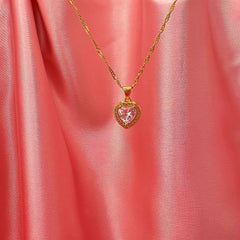 Corazòn Necklace