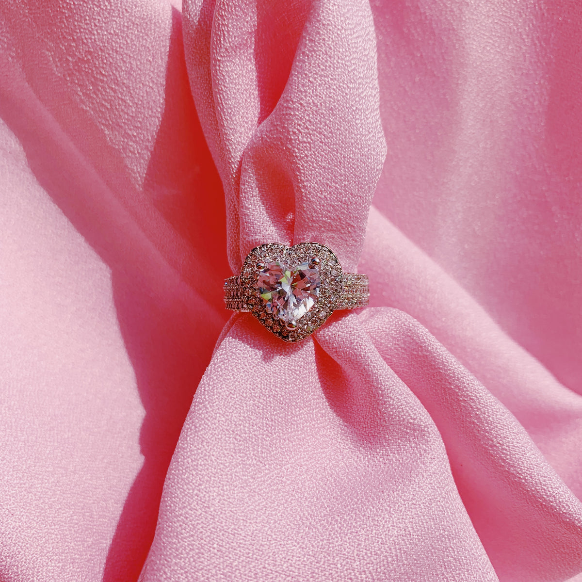 Queen Elizabeth Ring (4382558879810)